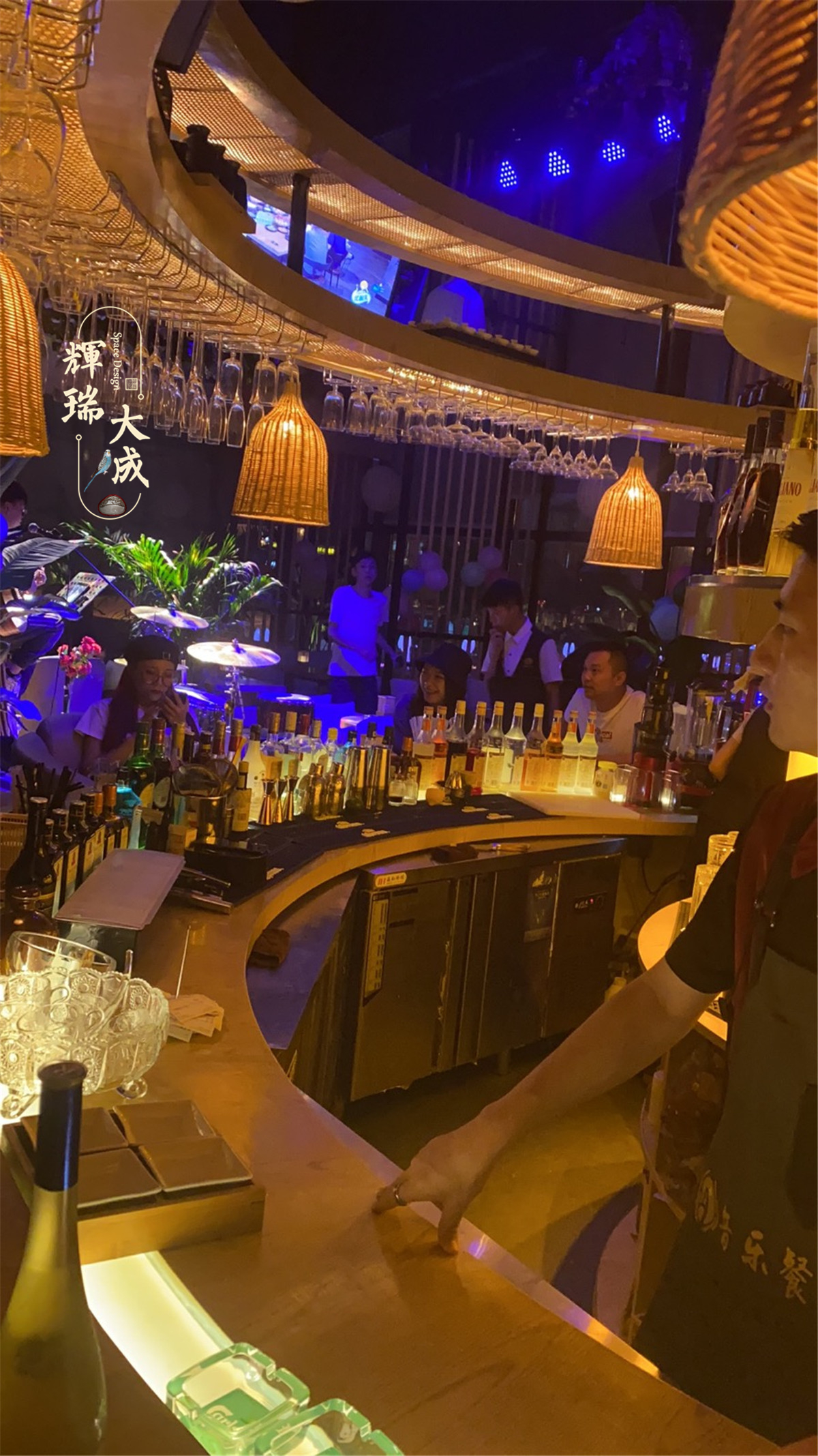 音樂餐吧設(shè)計(jì)