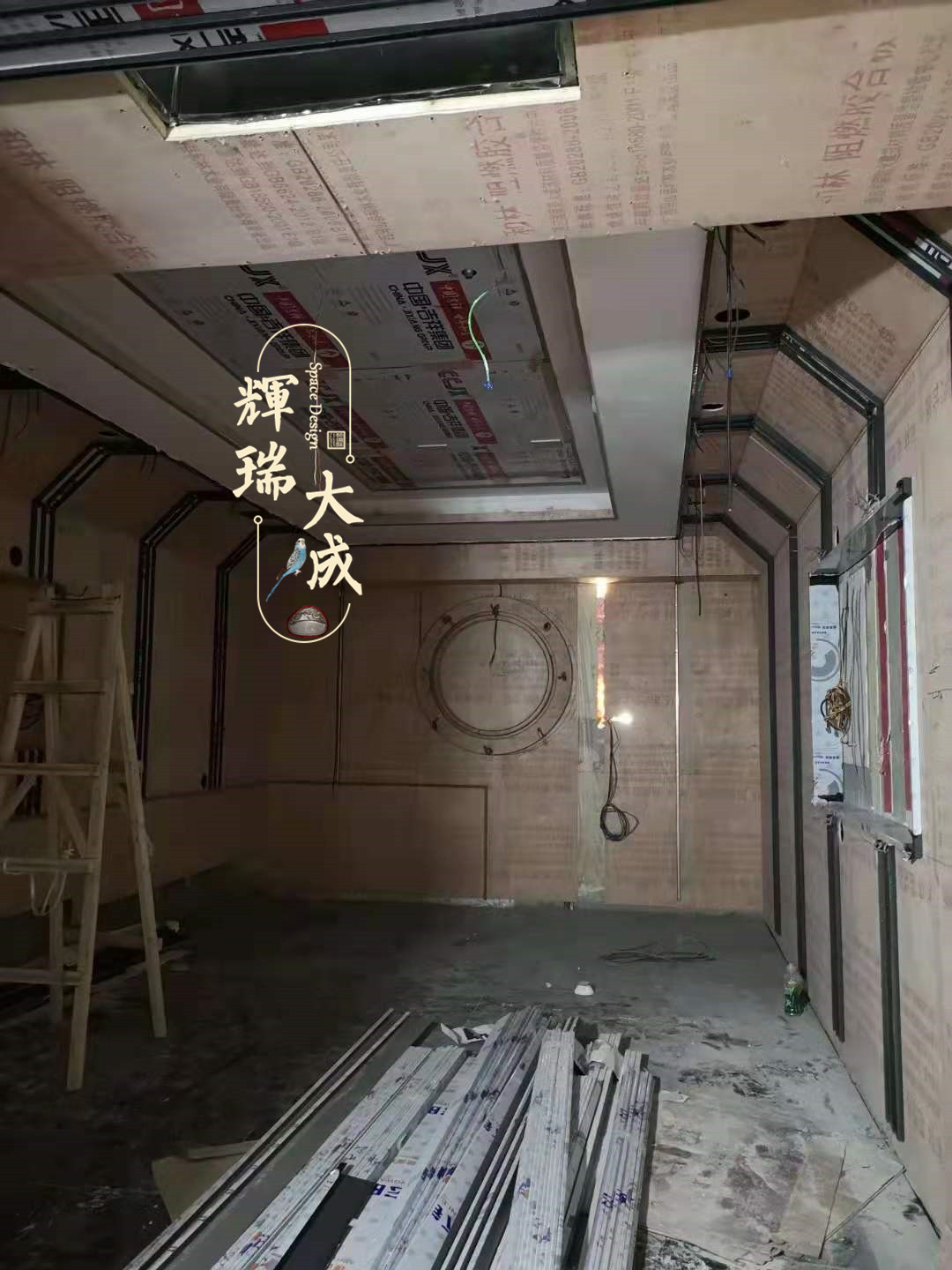 ktv房裝修多少錢？